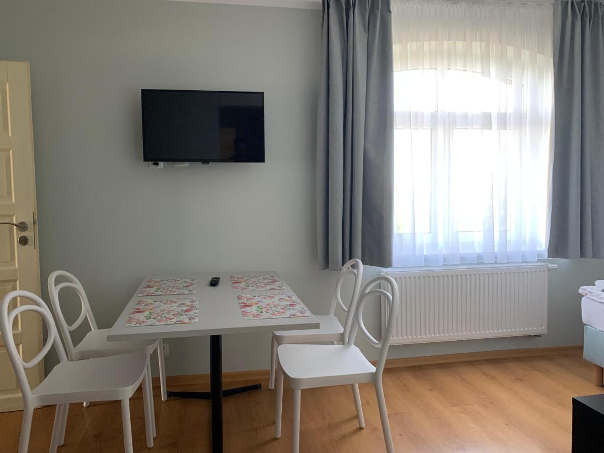 Pod Jablonia Appartement Ustronie Morskie Buitenkant foto